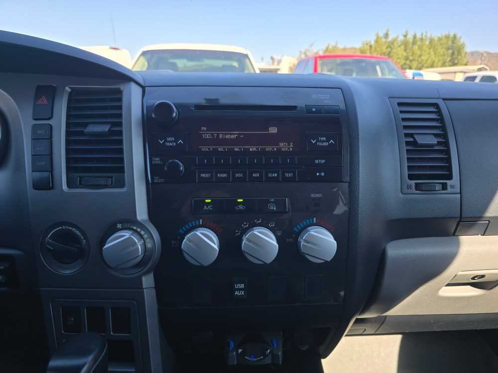 Thumbnail: 2013 Toyota Tundra - 12
