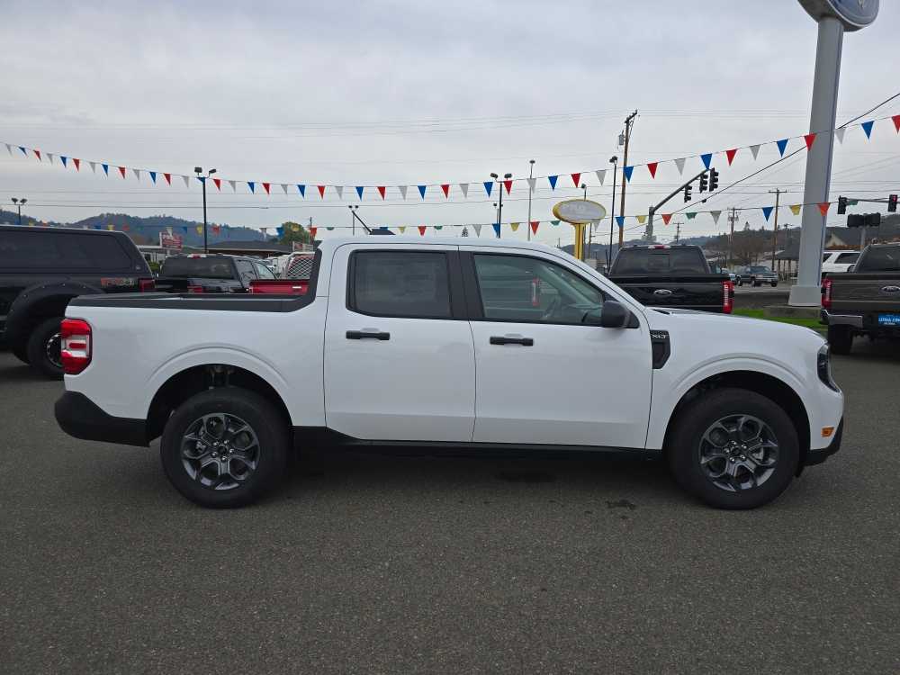 Thumbnail: 2025 Ford Maverick - 6