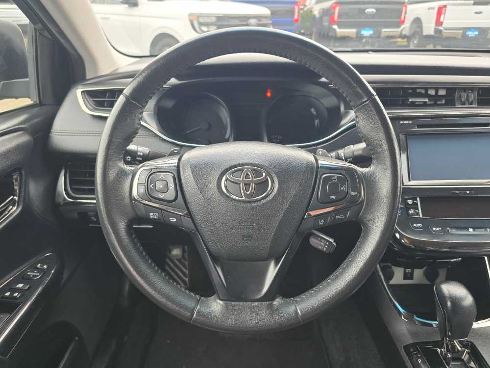 Thumbnail: 2017 Toyota Avalon - 11