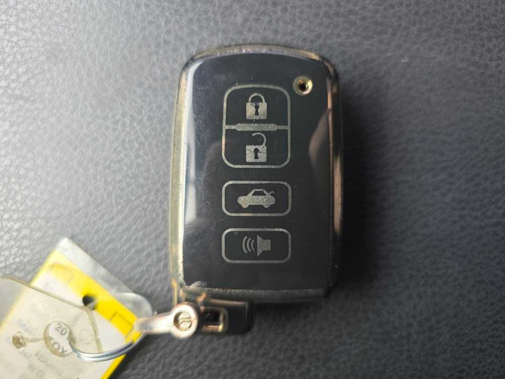 Thumbnail: 2016 Toyota Highlander - 22