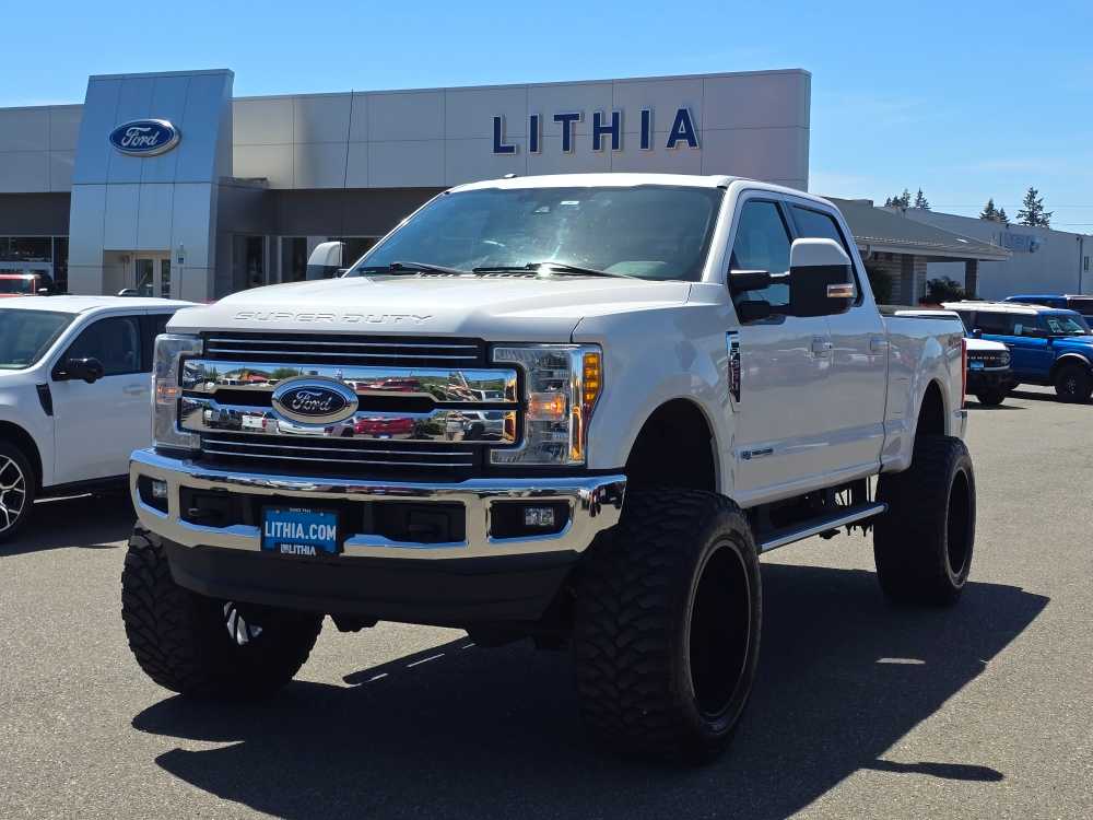 Thumbnail: 2017 Ford F-350 - 1