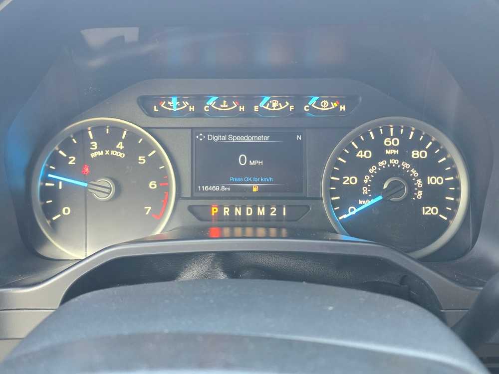 Thumbnail: 2015 Ford F-150 - 21