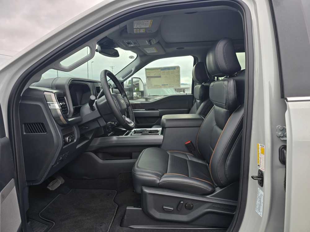 Thumbnail: 2025 Ford F-250 - 9