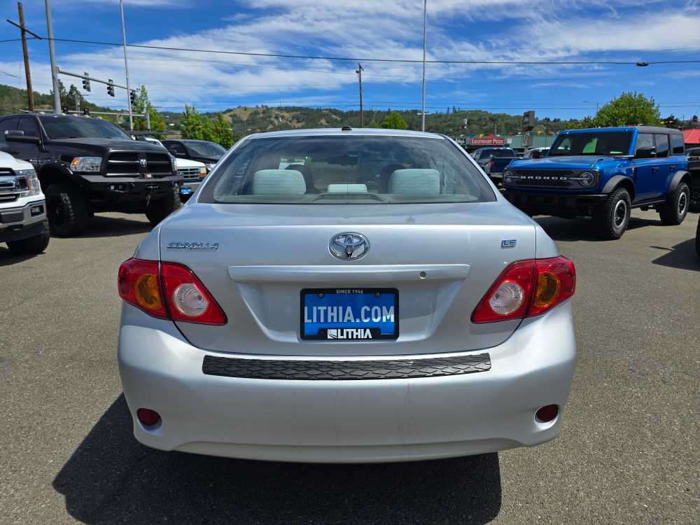 Thumbnail: 2010 Toyota Corolla - 4
