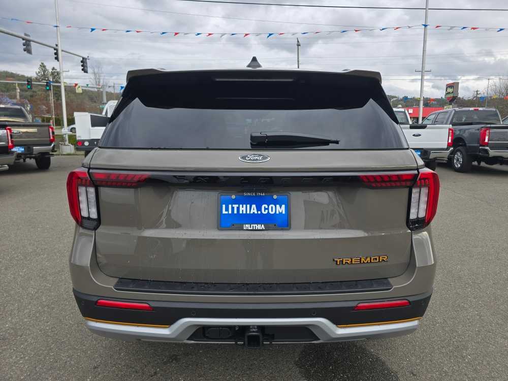 Thumbnail: 2026 Ford Explorer - 4