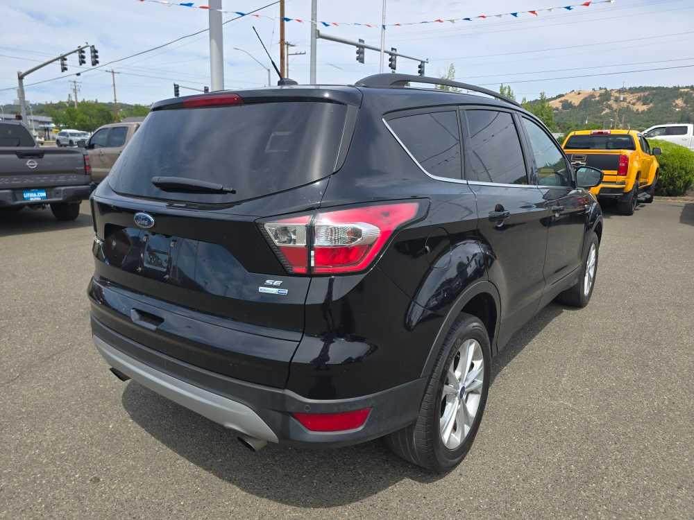 Thumbnail: 2017 Ford Escape - 17