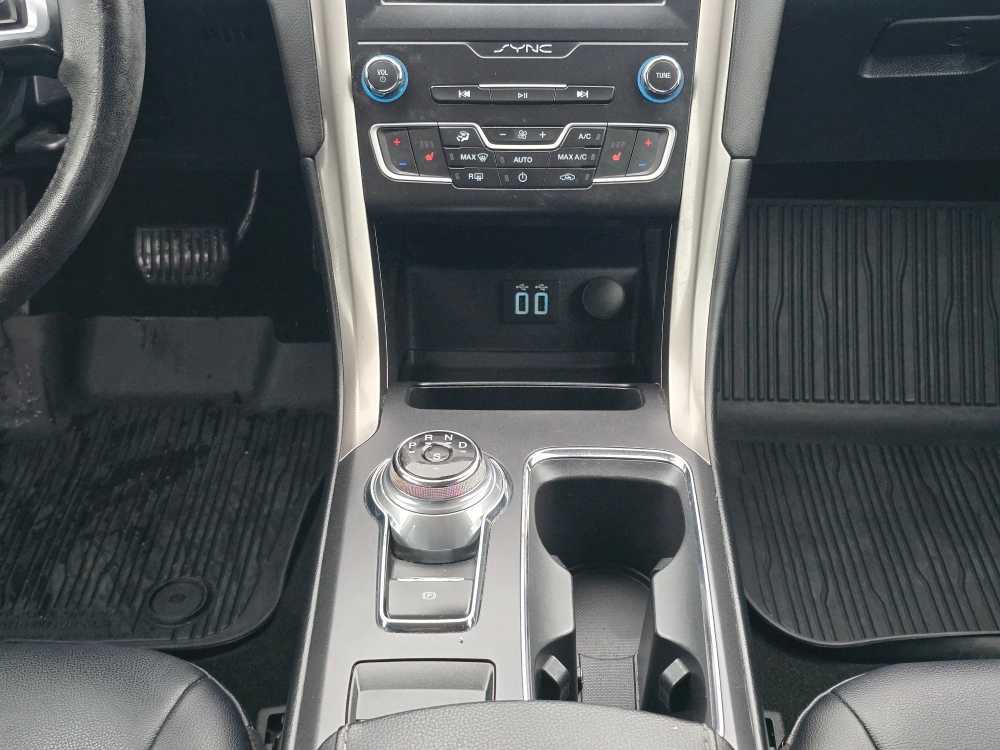 Thumbnail: 2019 Ford Fusion - 13