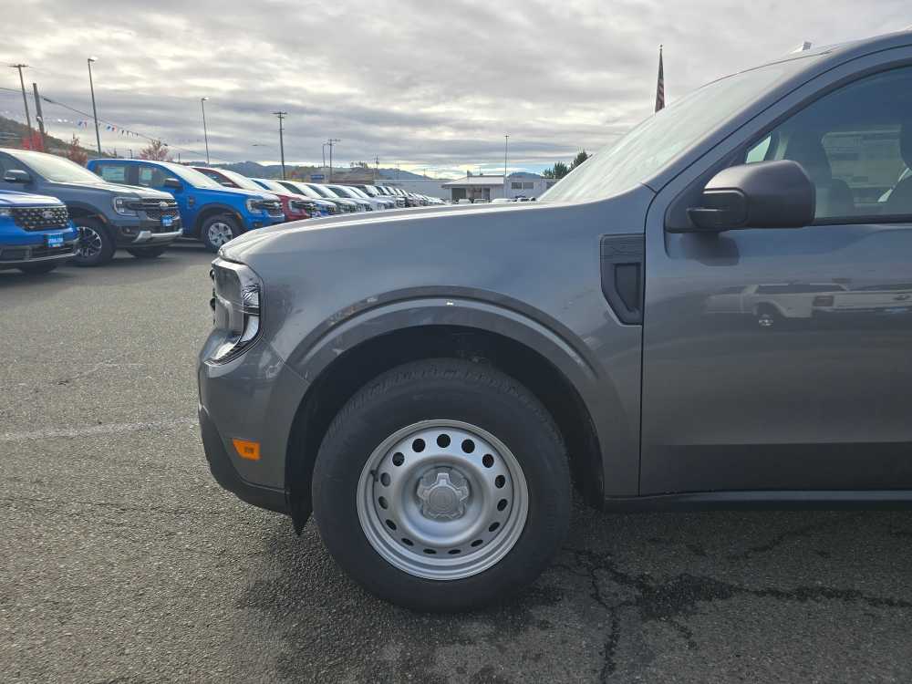 Thumbnail: 2025 Ford Maverick - 18