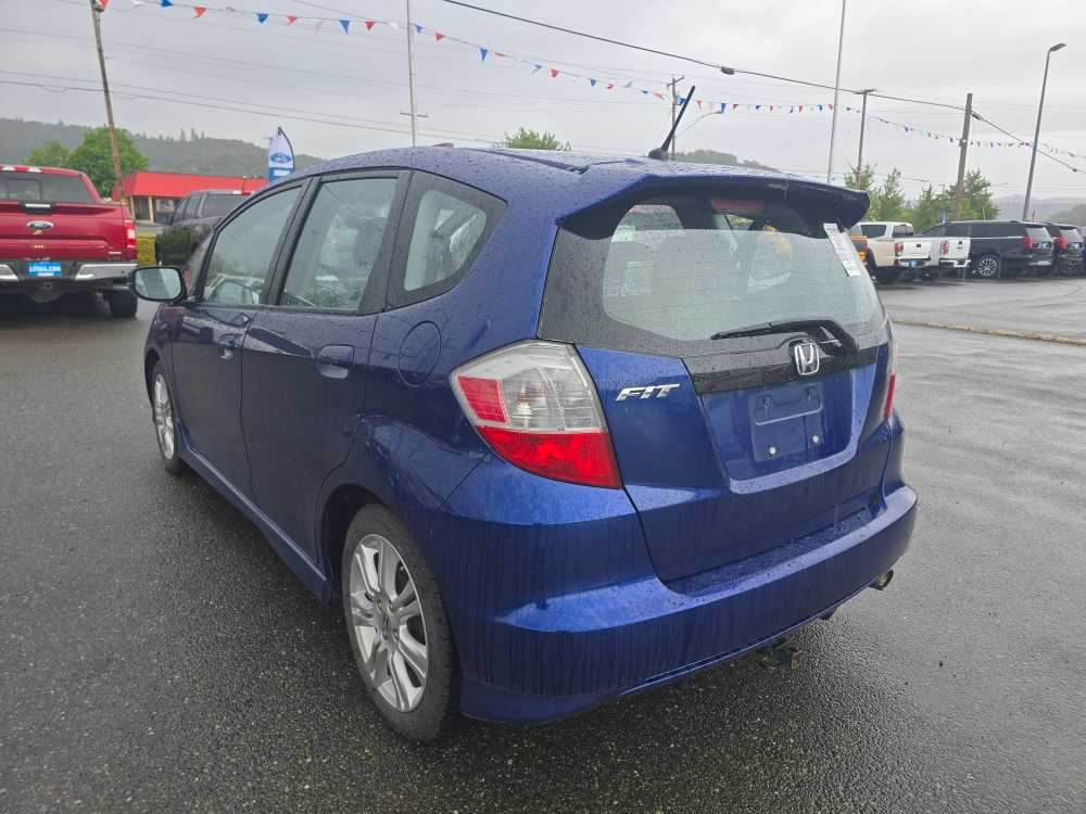 Thumbnail: 2011 Honda Fit - 16