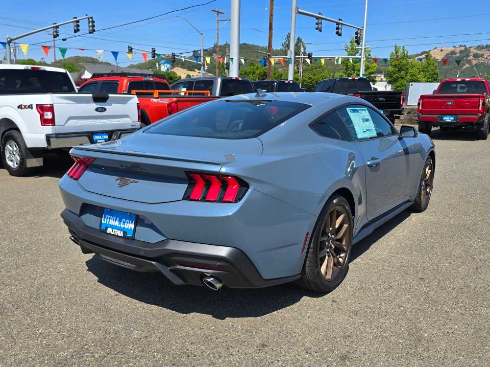 Thumbnail: 2025 Ford Mustang - 5