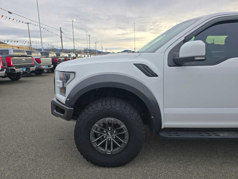 Thumbnail: 2019 Ford F-150 - 18