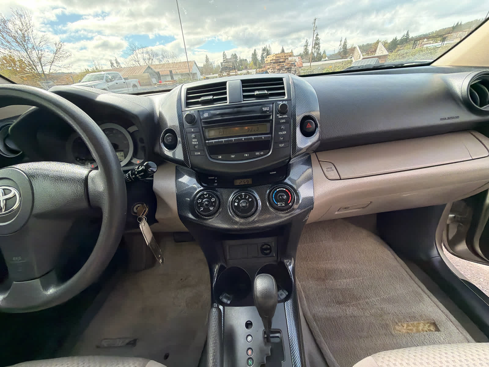 Thumbnail: 2006 Toyota RAV4 - 14