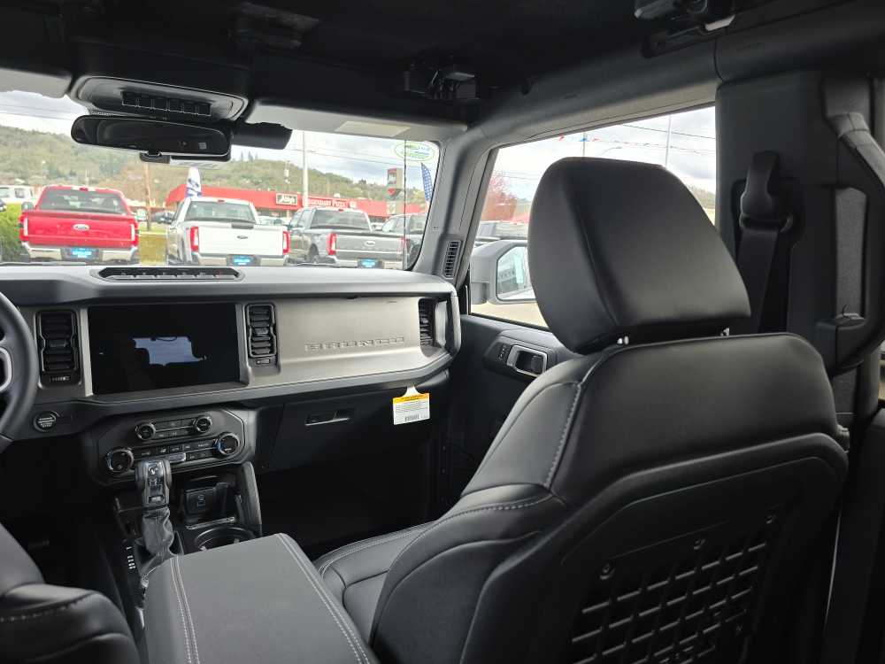 Thumbnail: 2025 Ford Bronco - 14