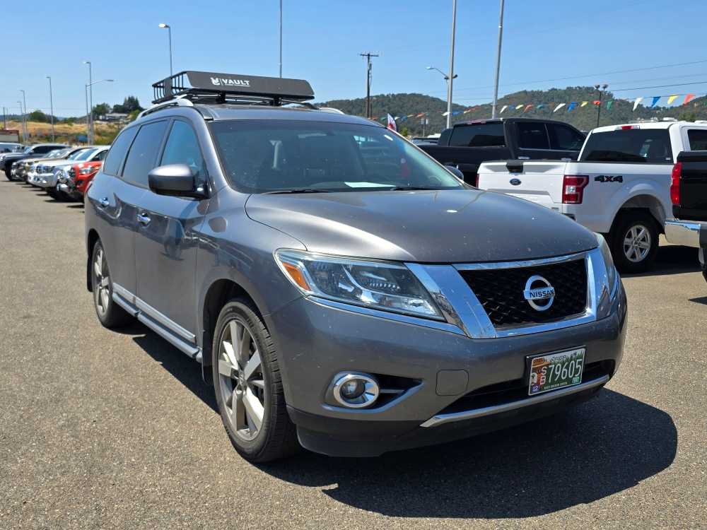 Thumbnail: 2015 Nissan Pathfinder - 4