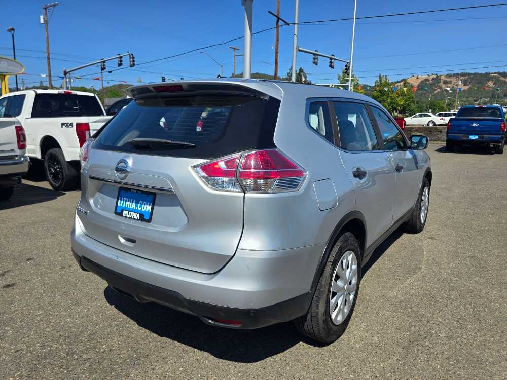 Thumbnail: 2016 Nissan Rogue - 5