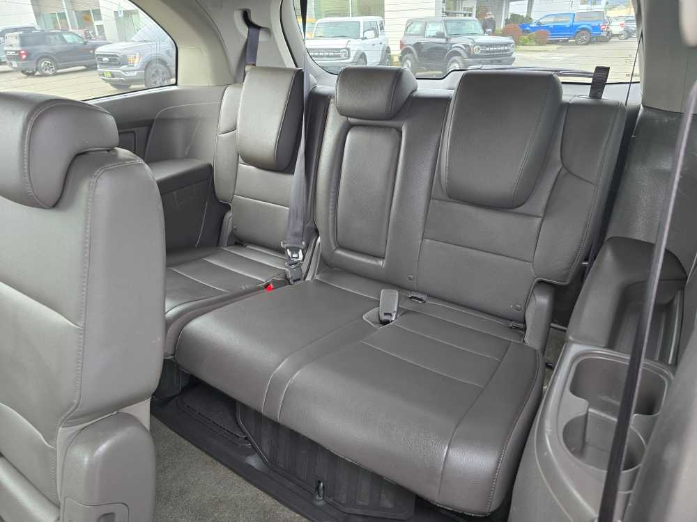 Thumbnail: 2016 Honda Odyssey - 17