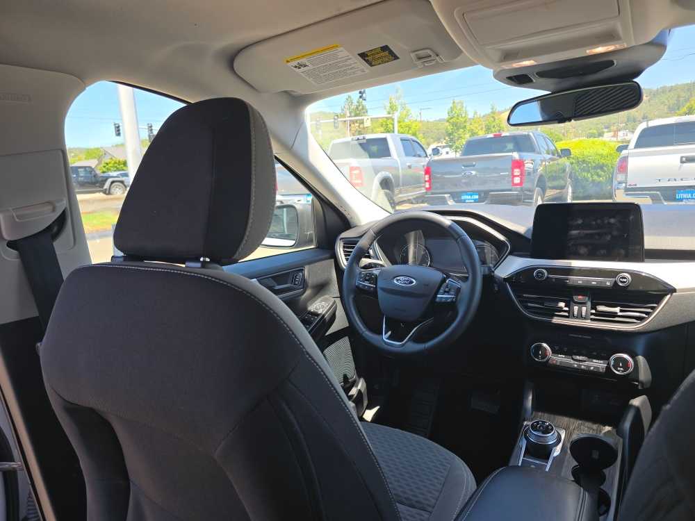 Thumbnail: 2022 Ford Escape - 10