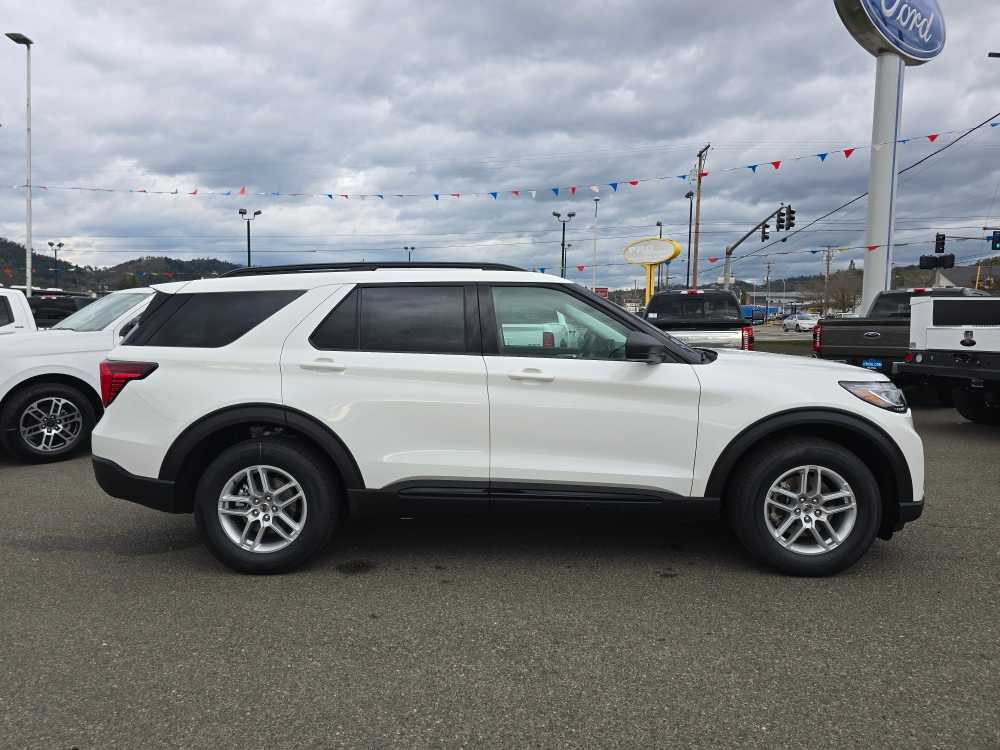 Thumbnail: 2026 Ford Explorer - 6