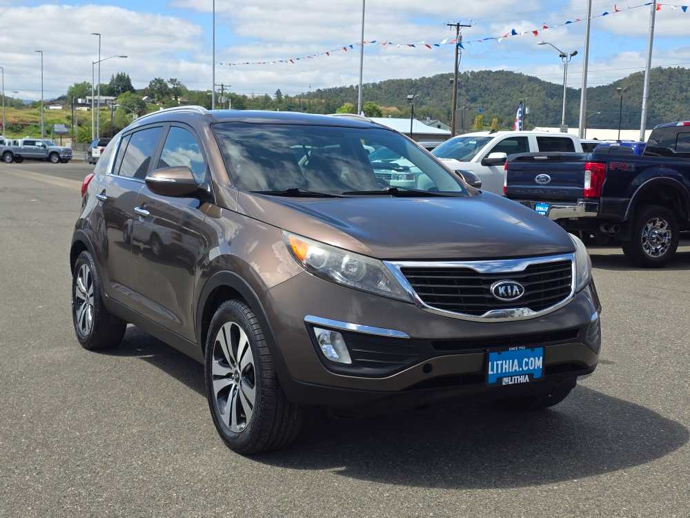 Thumbnail: 2011 Kia Sportage - 7