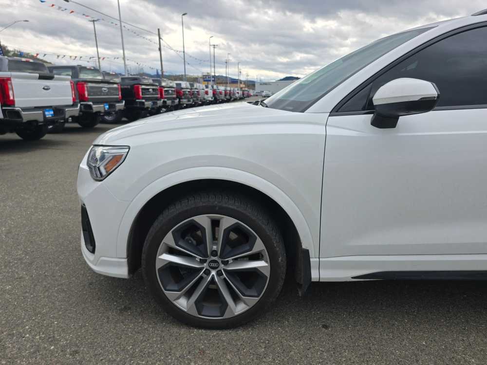 Thumbnail: 2022 Audi Q3 - 18