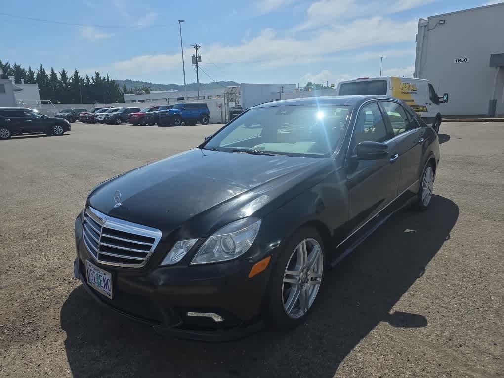 Thumbnail: 2010 Mercedes-Benz E-Class - 1