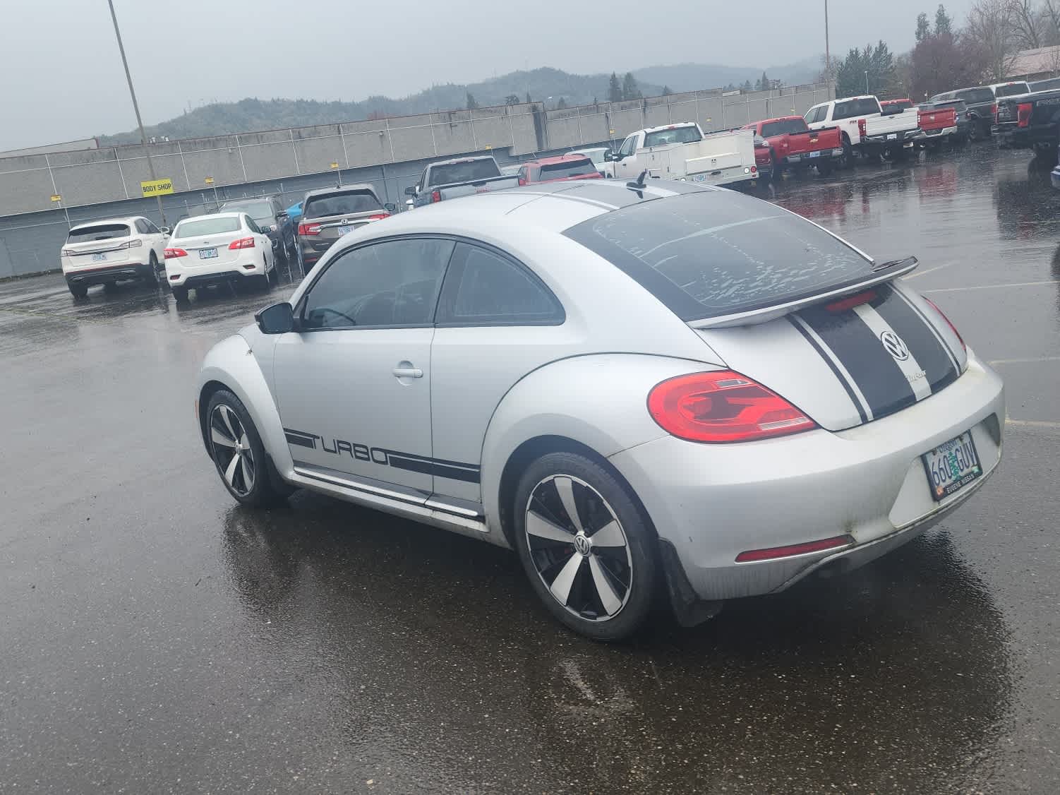 Thumbnail: 2013 Volkswagen Beetle - 3