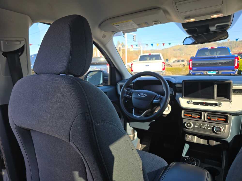 Thumbnail: 2022 Ford Maverick - 10