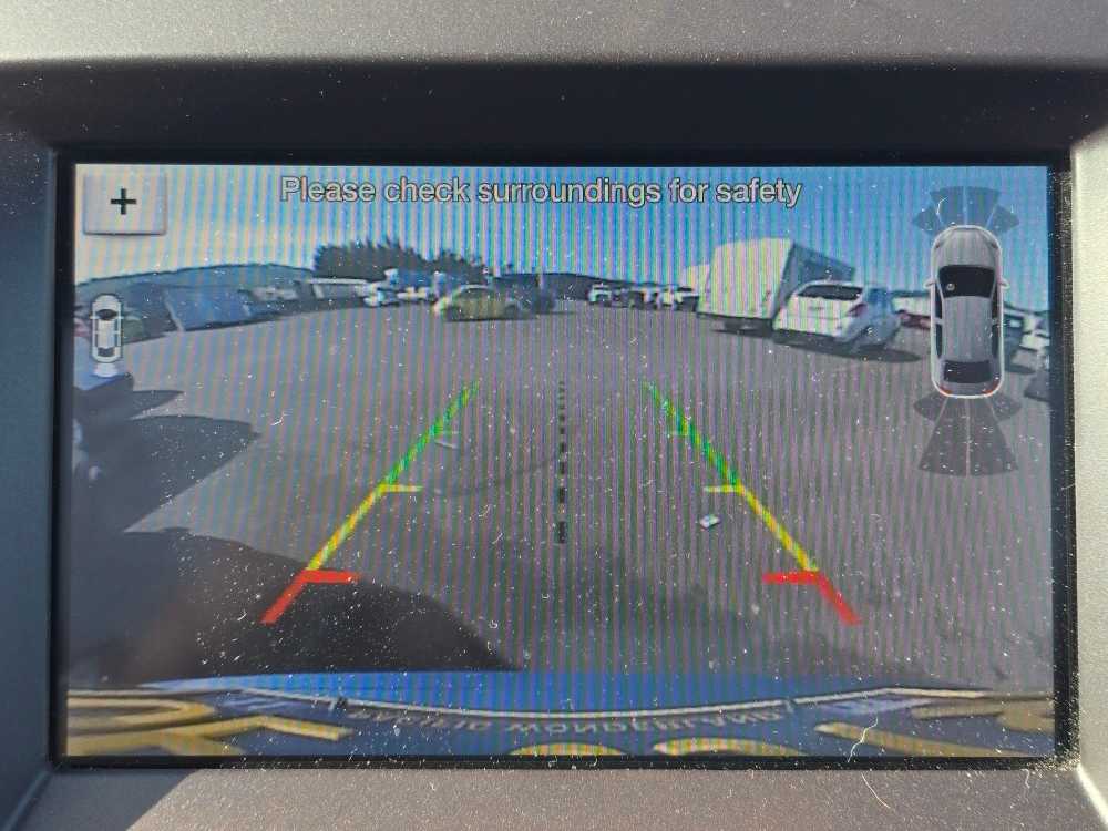 Thumbnail: 2019 Ford Edge - 19