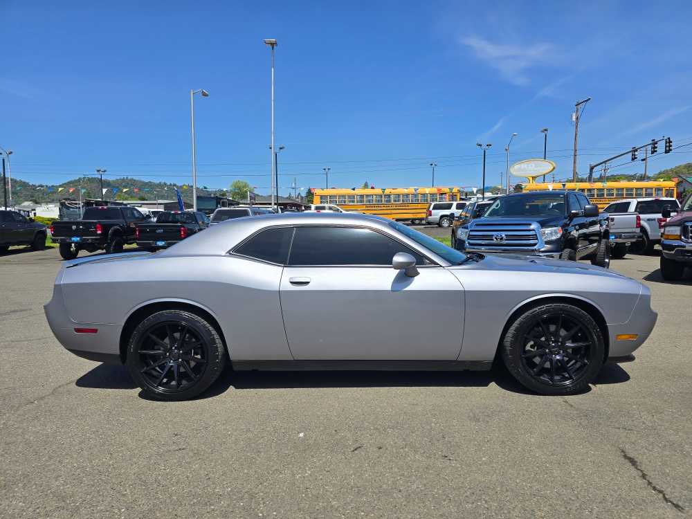 2013 Dodge Challenger SXT 6