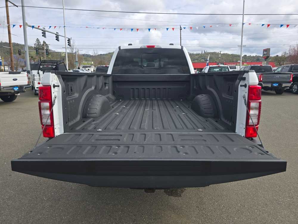 Thumbnail: 2022 Ford F-350 - 20