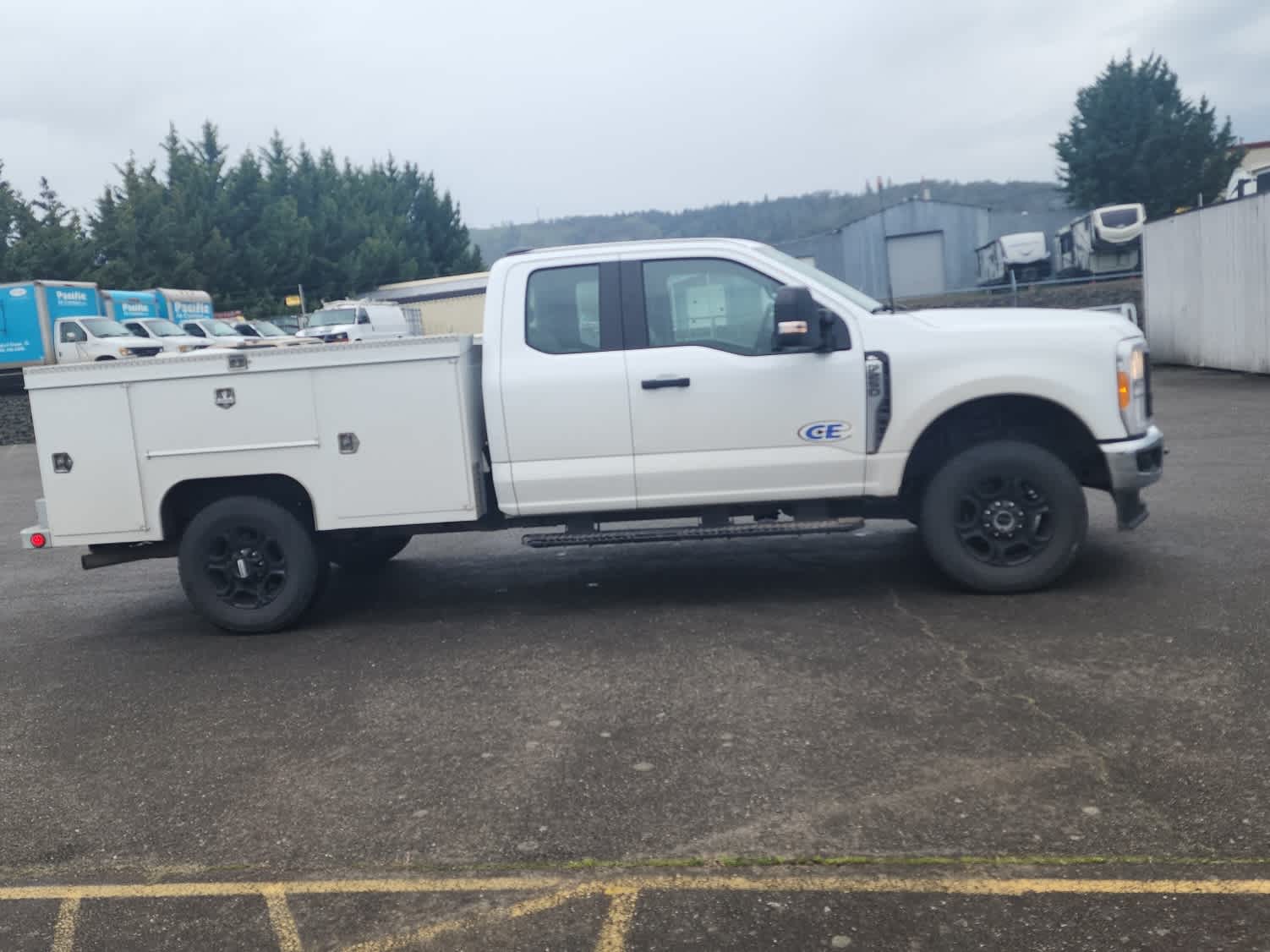 Thumbnail: 2023 Ford F-250 - 6