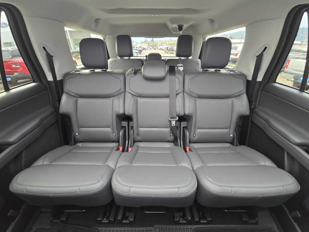 Thumbnail: 2026 Ford Expedition MAX - 18