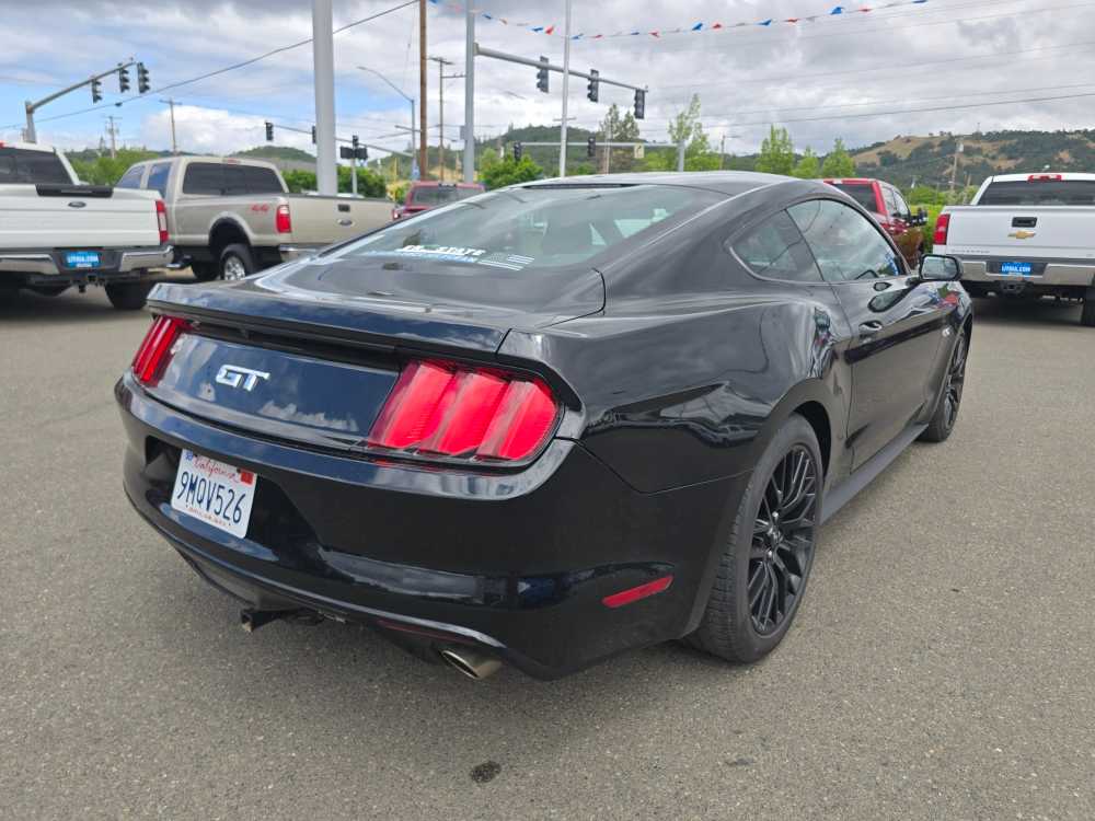Thumbnail: 2017 Ford Mustang - 3