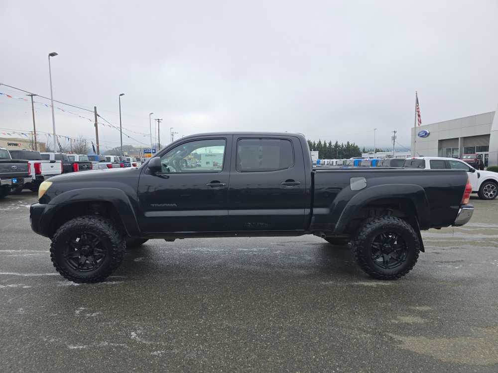 Thumbnail: 2006 Toyota Tacoma - 2
