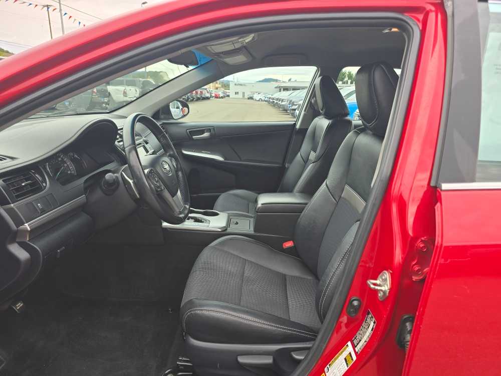 Thumbnail: 2014 Toyota Camry - 10