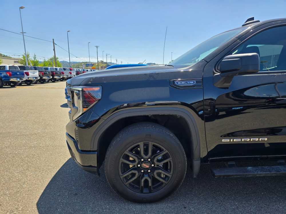 Thumbnail: 2023 GMC Sierra 1500 - 6