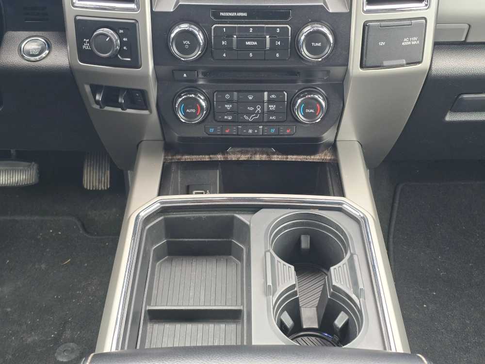 Thumbnail: 2017 Ford F-350 - 13