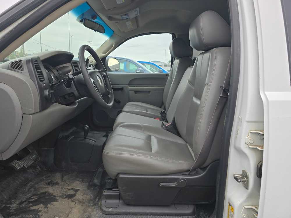 Thumbnail: 2014 Chevrolet Silverado 3500 - 10