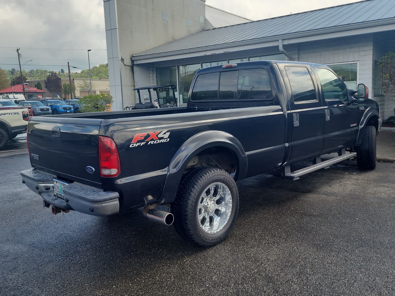 Thumbnail: 2004 Ford F-350 - 4