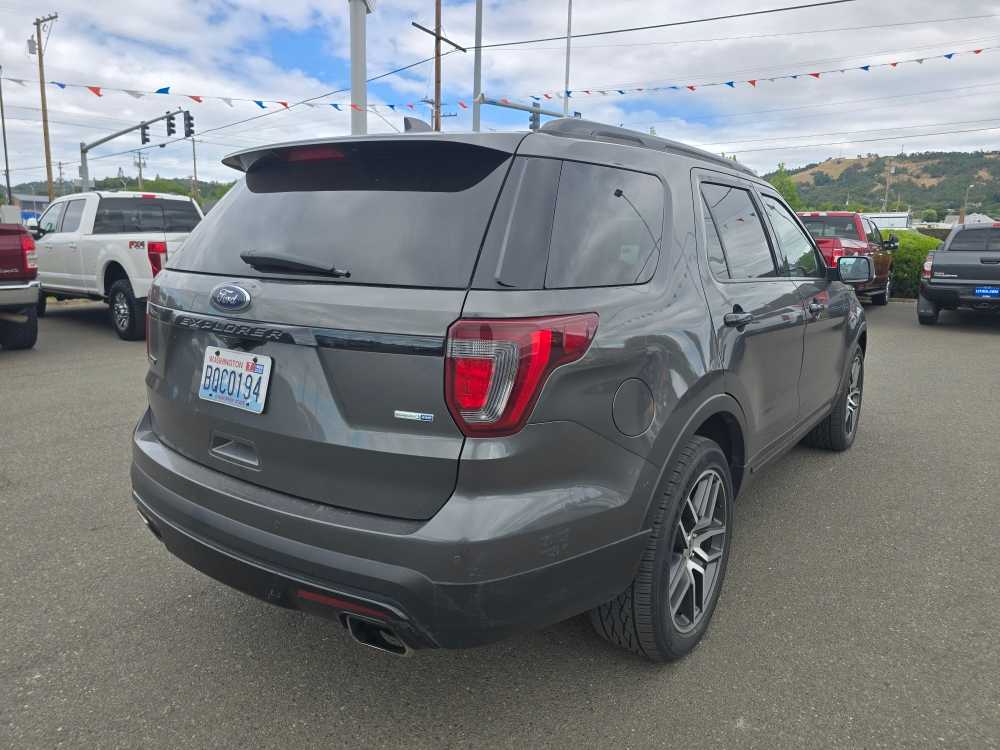 Thumbnail: 2017 Ford Explorer - 2