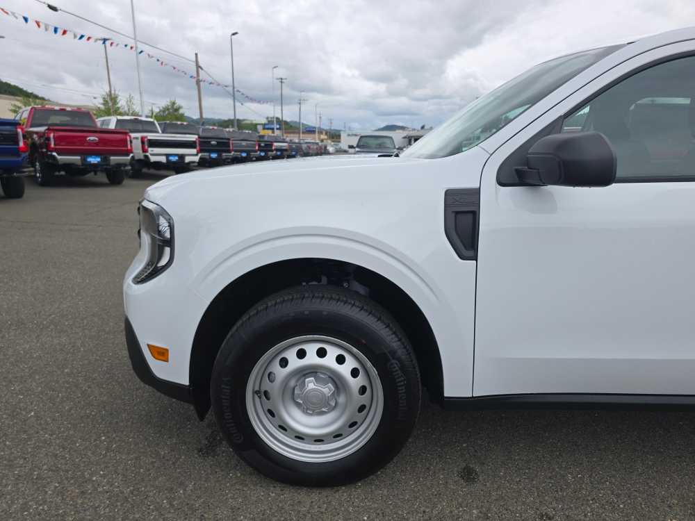 Thumbnail: 2026 Ford Maverick - 18