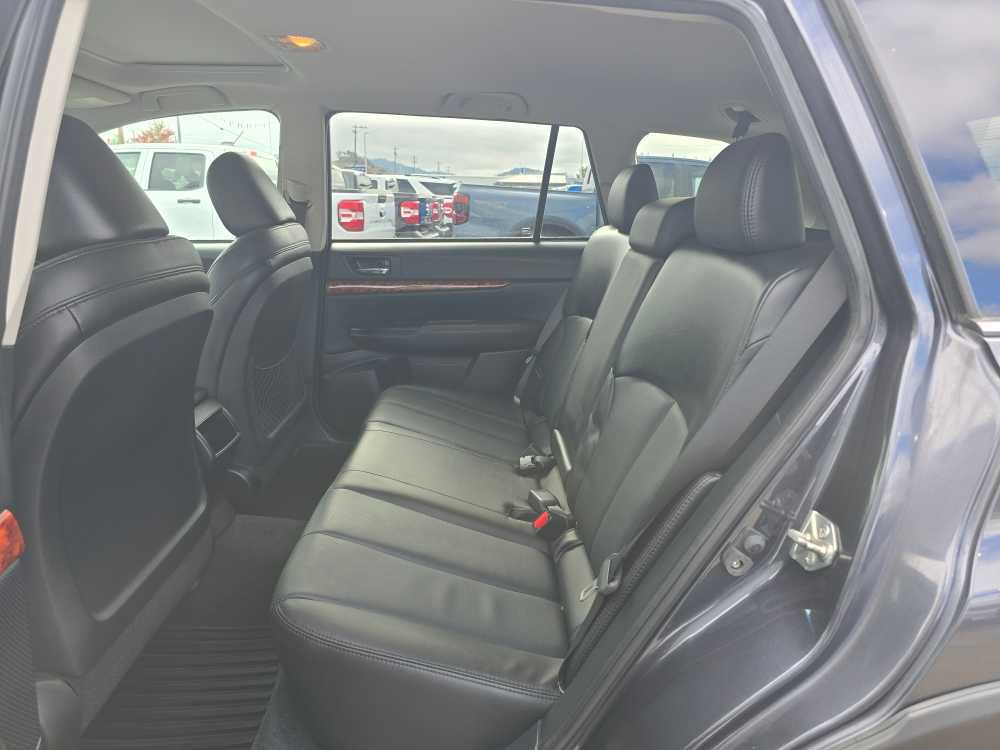 Thumbnail: 2010 Subaru Outback - 17