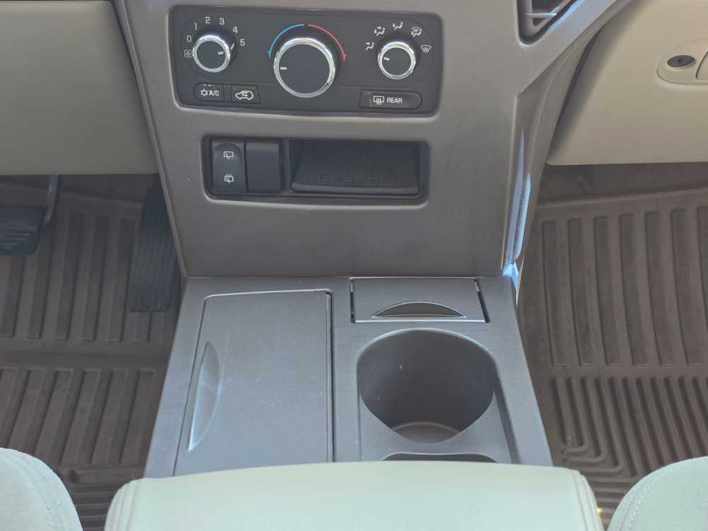 Thumbnail: 2006 Buick Rendezvous - 13