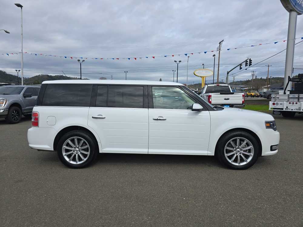 Thumbnail: 2019 Ford Flex - 6