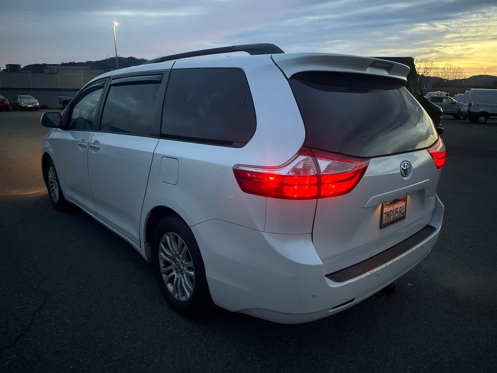 Thumbnail: 2015 Toyota Sienna - 7