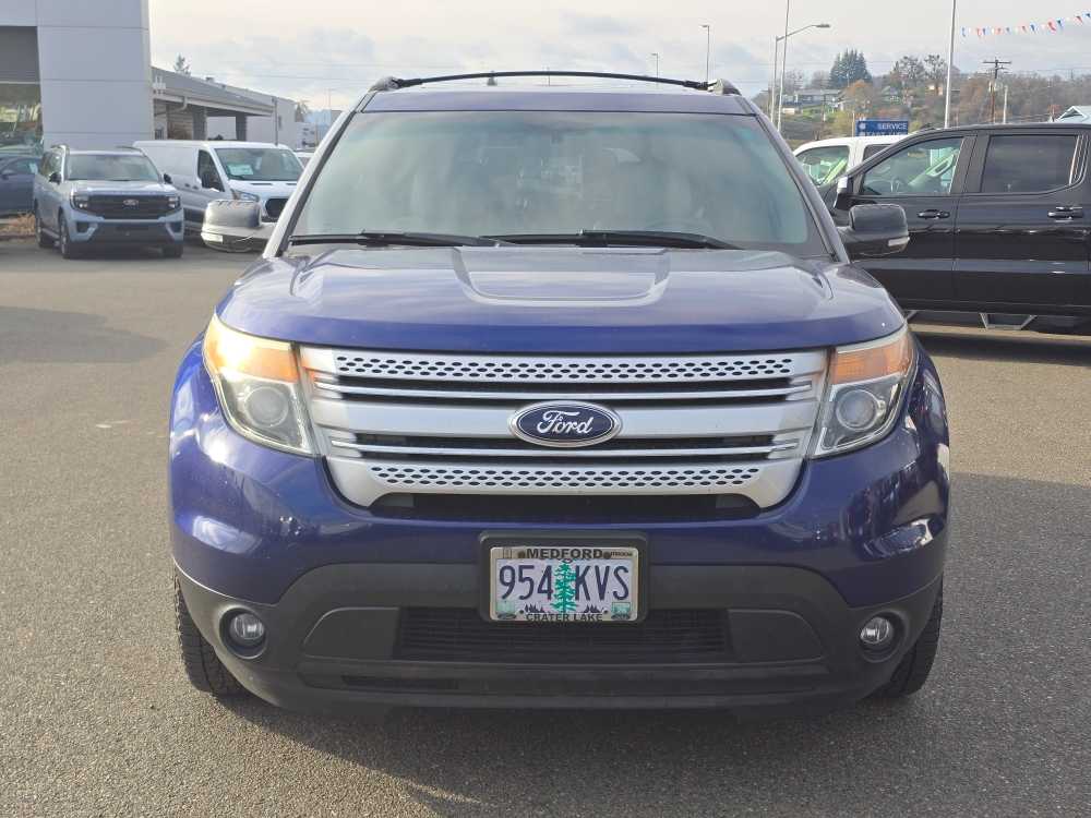 Thumbnail: 2015 Ford Explorer - 8