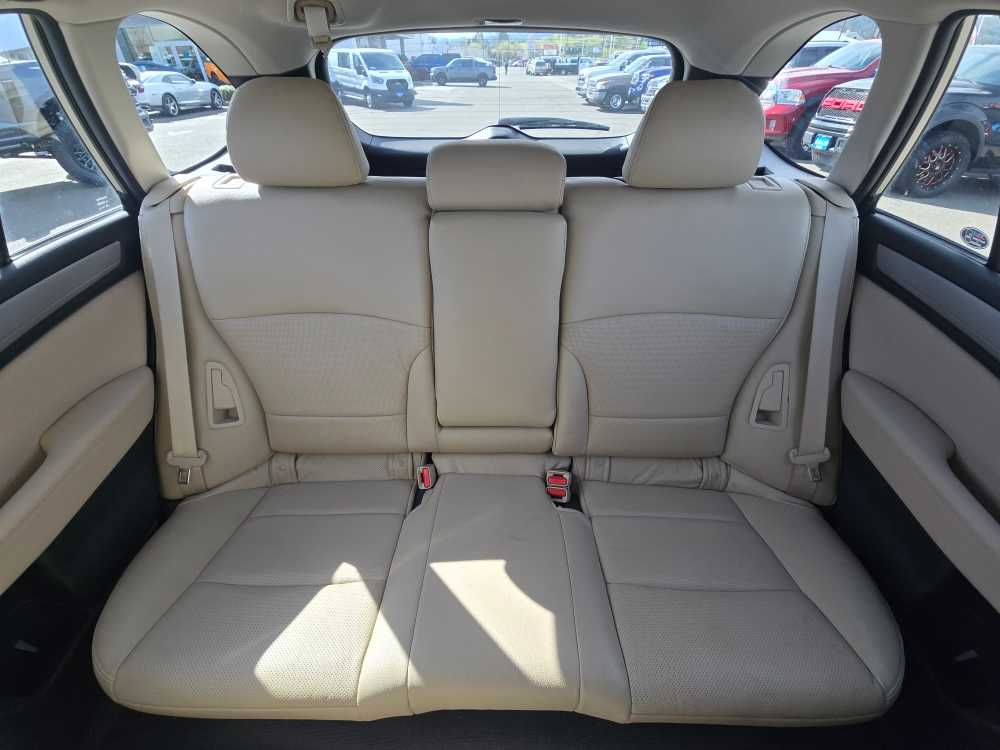 Thumbnail: 2018 Subaru Outback - 17