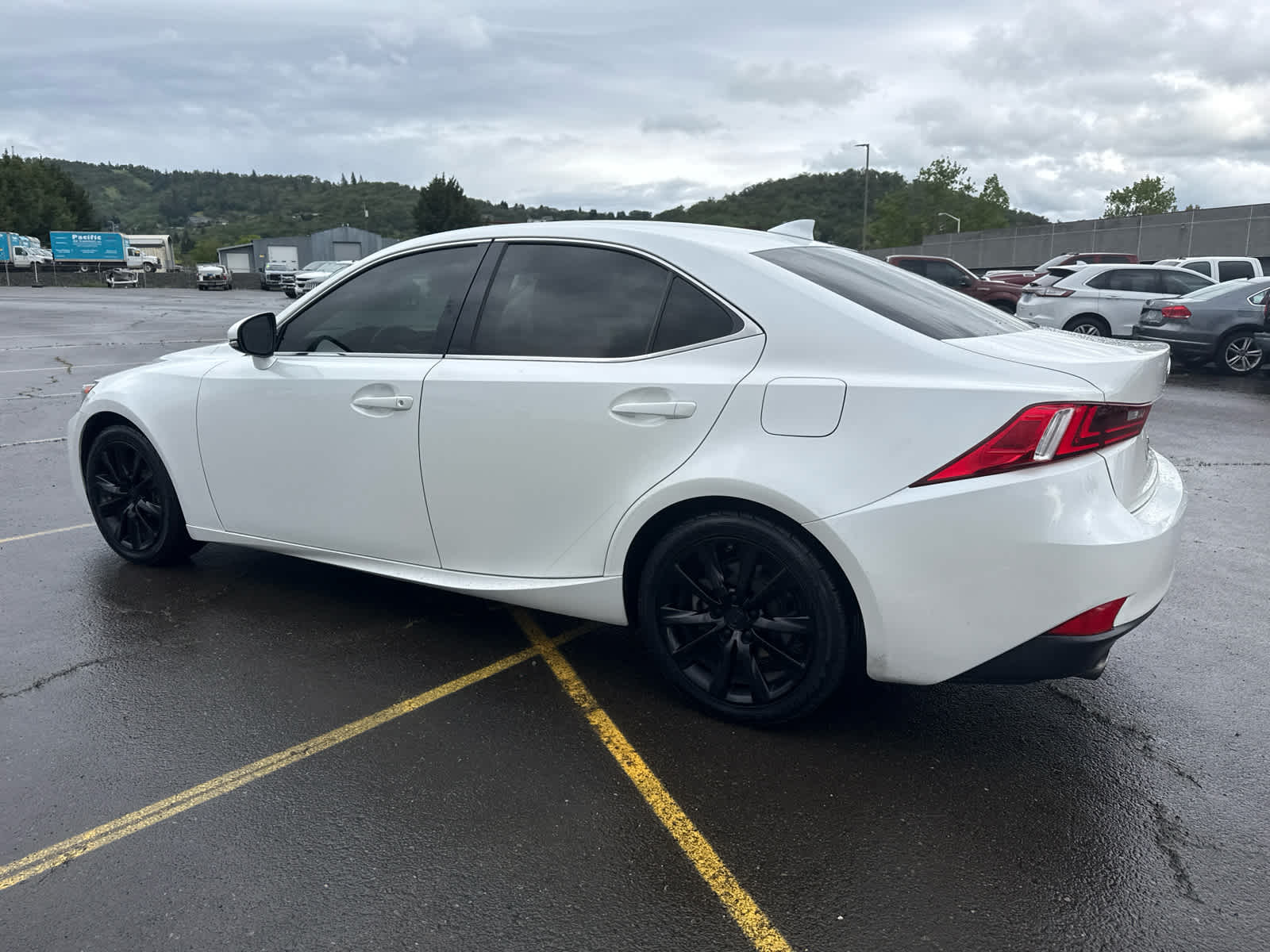 Thumbnail: 2015 Lexus IS - 3