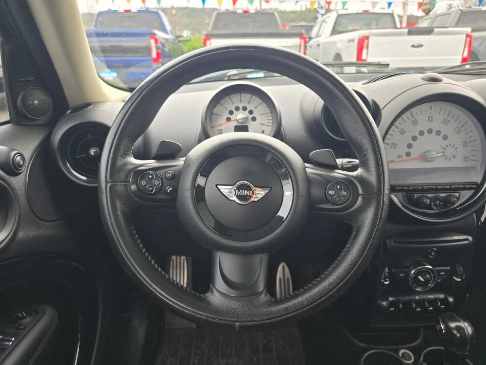 Thumbnail: 2013 MINI Cooper Countryman - 12