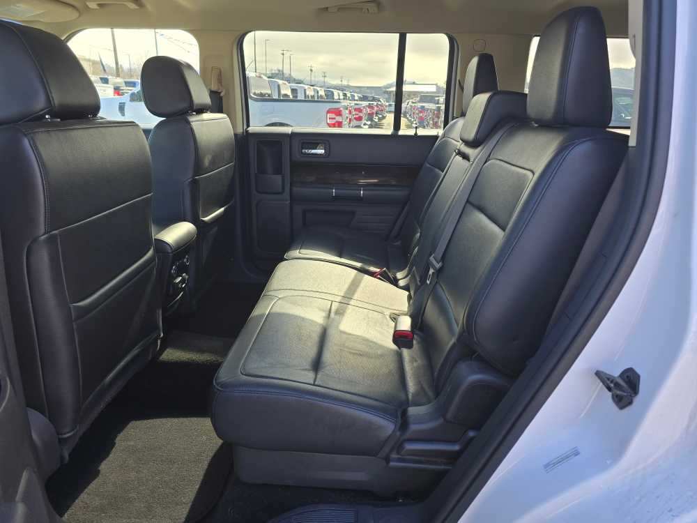 Thumbnail: 2019 Ford Flex - 16